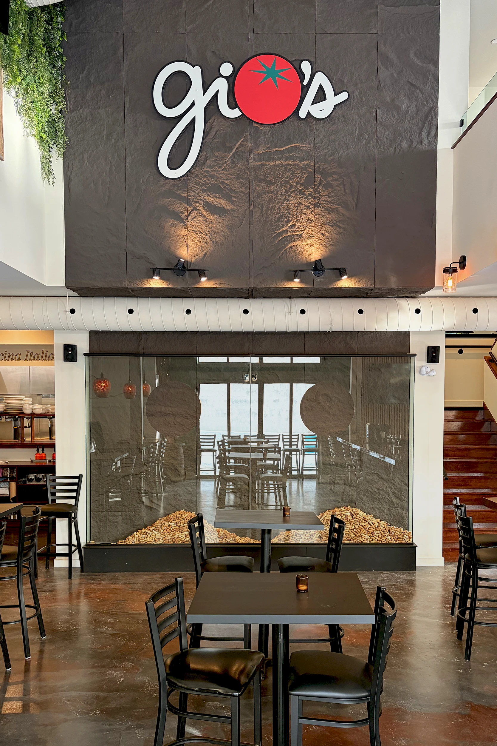 Restaurant St-Sauveur | Gio's